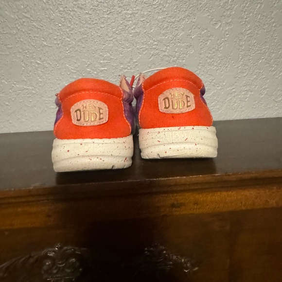 Hey Dude Pink and Orange Moccasins Vibrant Casual Comfort - Picture 3 of 4